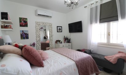 Resale - Villa - Orihuela Costa - Villamartin