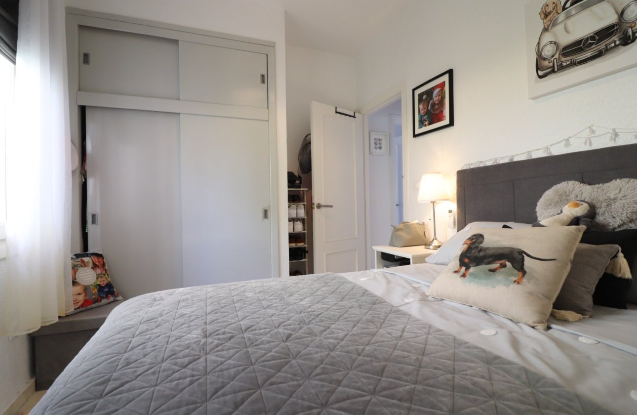 Resale - Villa - Orihuela Costa - Villamartin