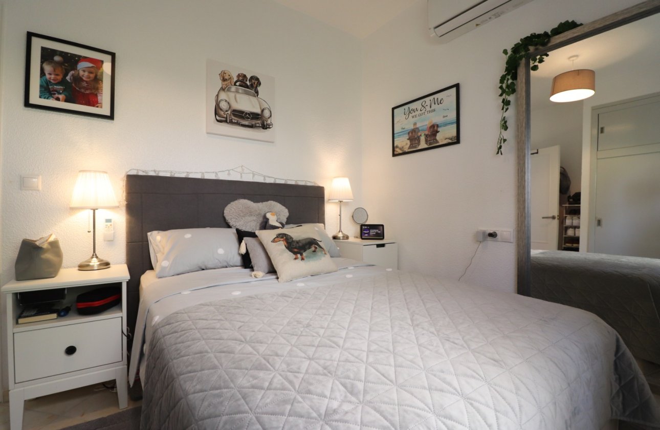 Resale - Villa - Orihuela Costa - Villamartin