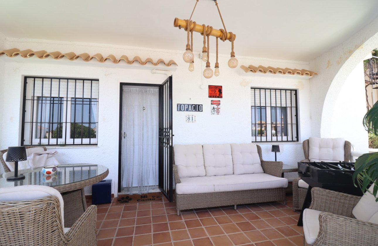 Resale - Villa - Orihuela Costa - Villamartin
