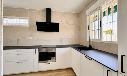 Resale - Villa - Orihuela - Los Balcones