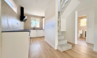 Resale - Villa - Orihuela - Los Balcones