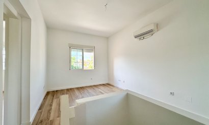Resale - Villa - Orihuela - Los Balcones