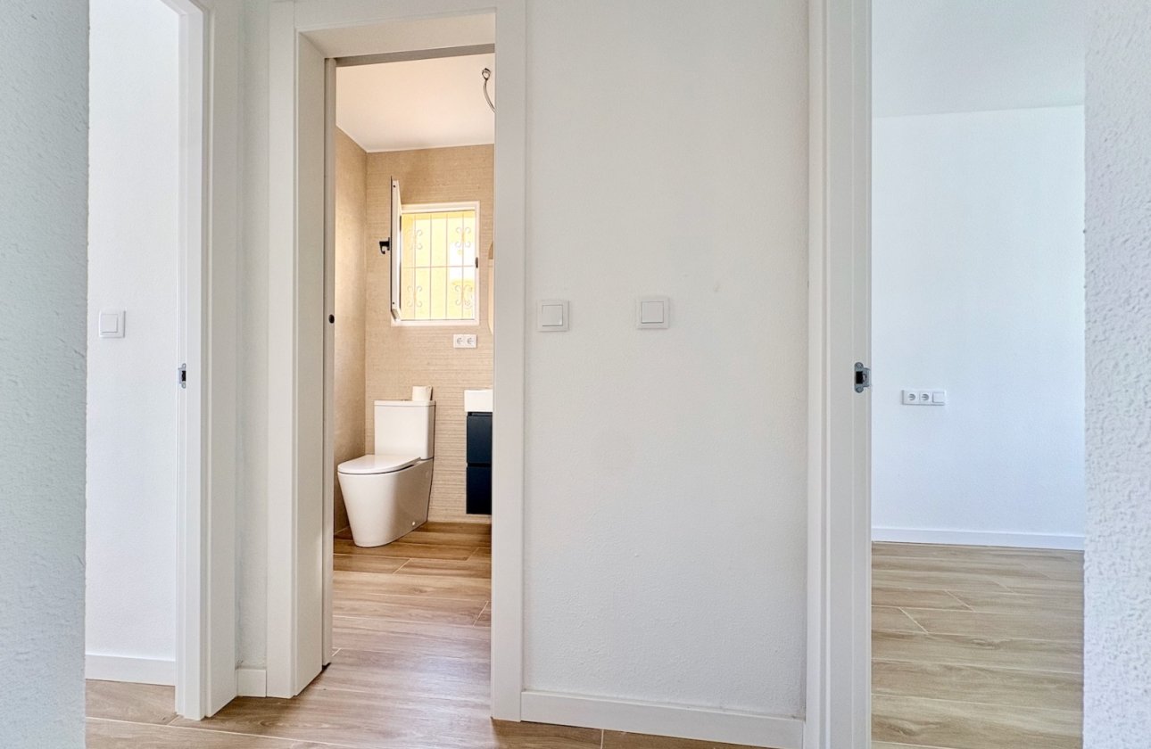 Resale - Villa - Orihuela - Los Balcones