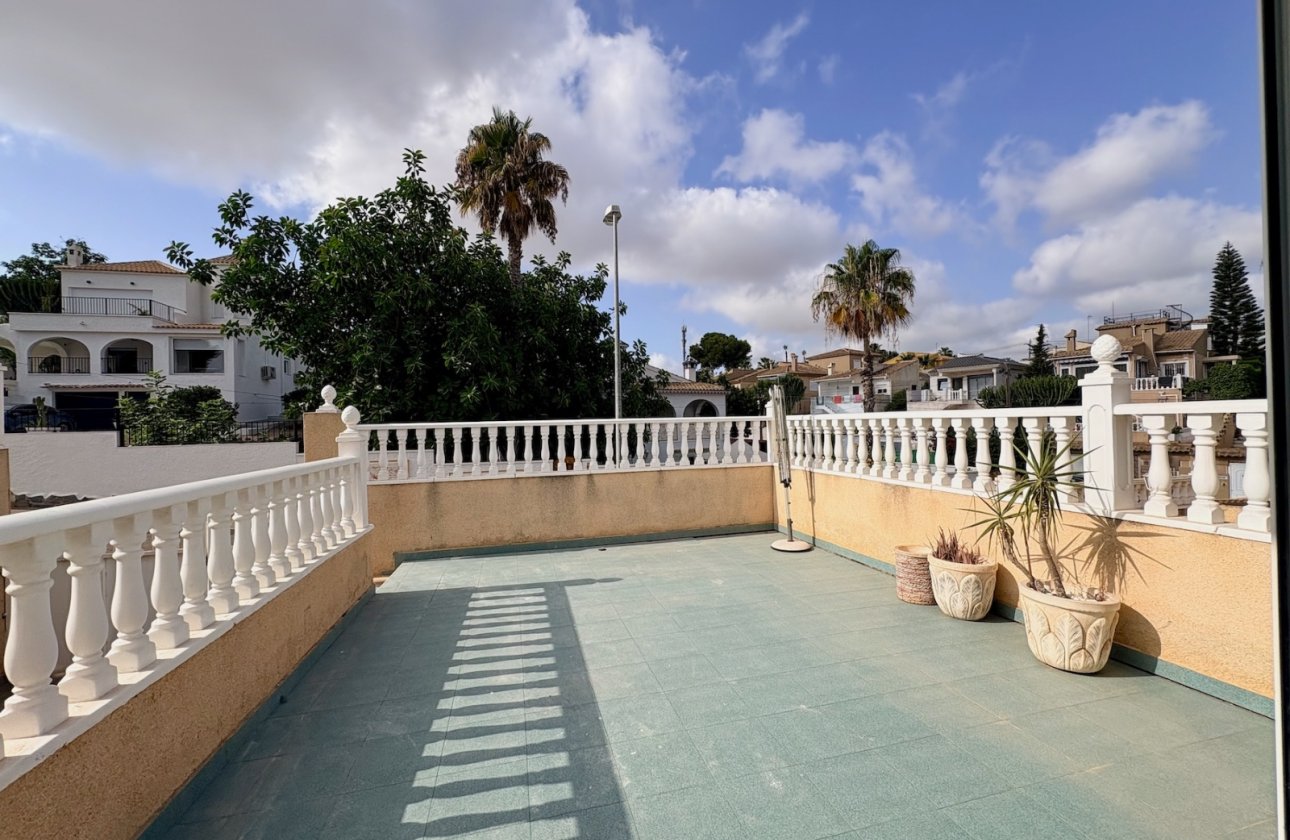 Resale - Villa - Orihuela - Los Balcones