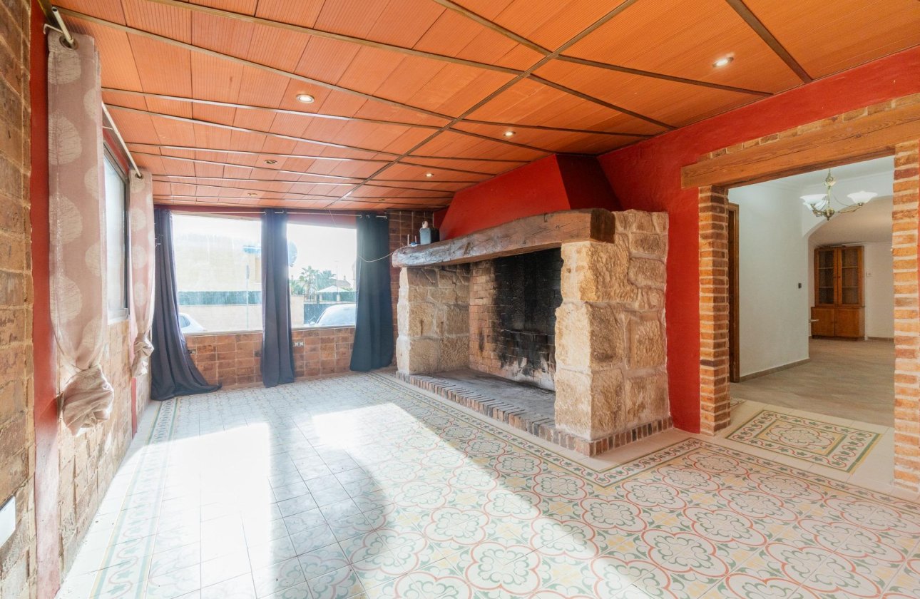 Resale - Villa - Torrevieja - Orihuela costa