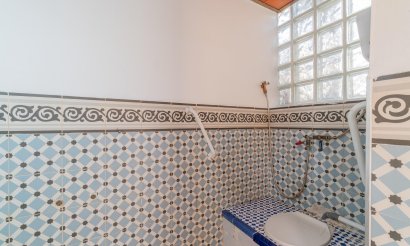 Resale - Villa - Torrevieja - Orihuela costa