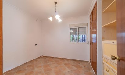 Resale - Villa - Torrevieja - Orihuela costa