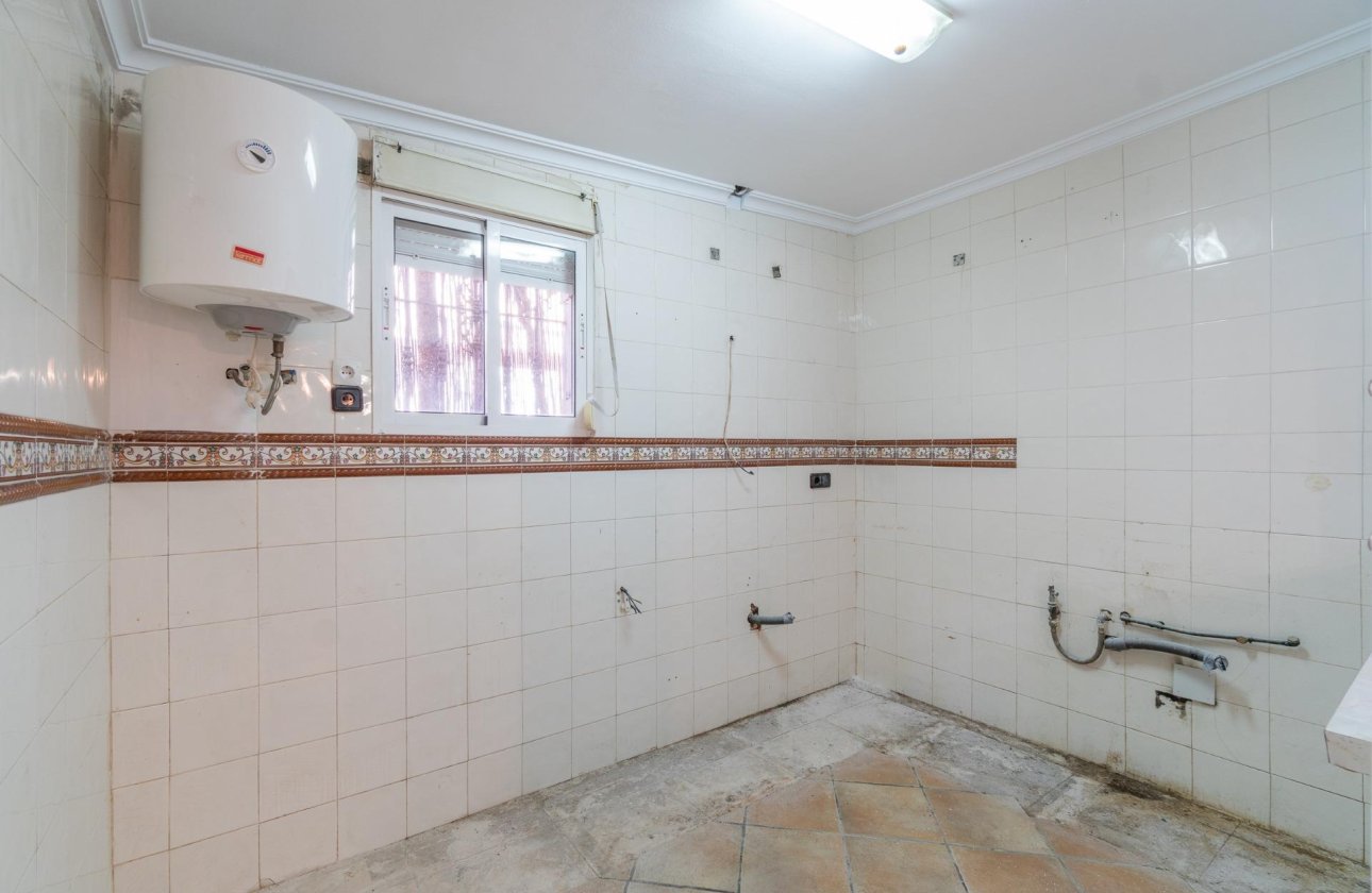 Resale - Villa - Torrevieja - Orihuela costa