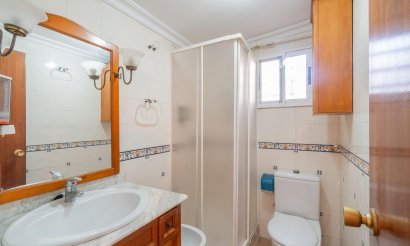 Resale - Villa - Torrevieja - Orihuela costa