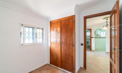 Resale - Villa - Torrevieja - Orihuela costa