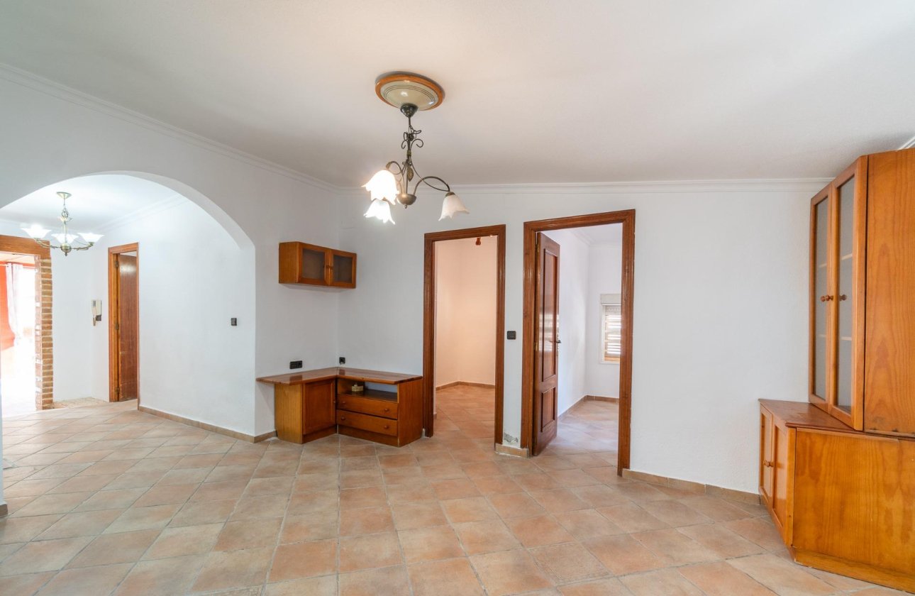 Resale - Villa - Torrevieja - Orihuela costa