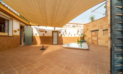 Resale - Villa - Torrevieja - Orihuela costa