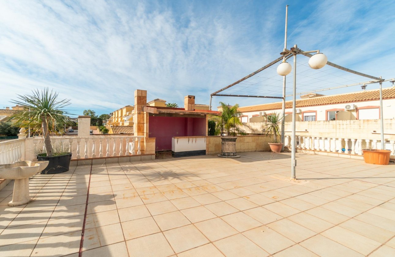 Resale - Villa - Torrevieja - Orihuela costa