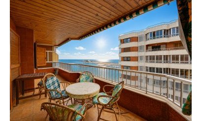 Resale - Apartment / flat - Torrevieja - Playa del Acequión