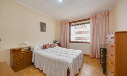 Resale - Apartment / flat - Torrevieja - Playa del Acequión
