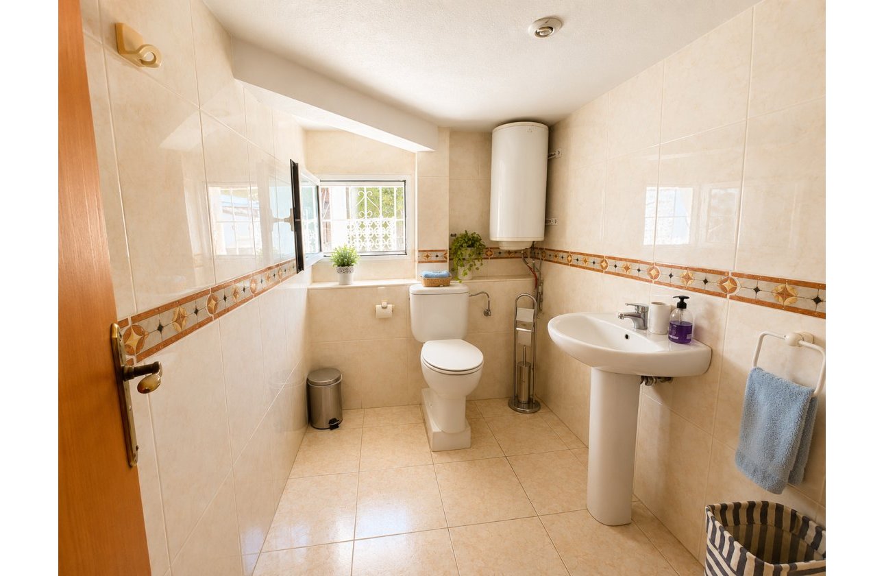Reventa - Villa - Torrevieja - La Siesta