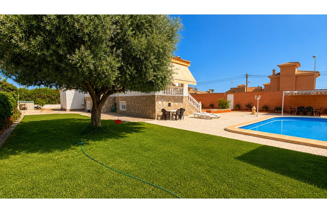 Reventa - Villa - Torrevieja - La Siesta