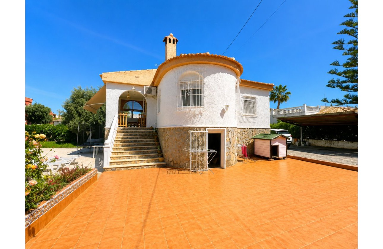 Reventa - Villa - Torrevieja - La Siesta
