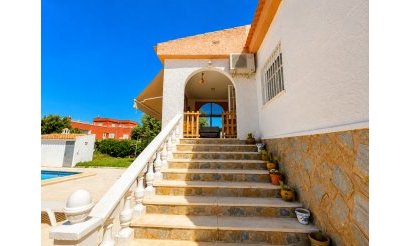 Reventa - Villa - Torrevieja - La Siesta
