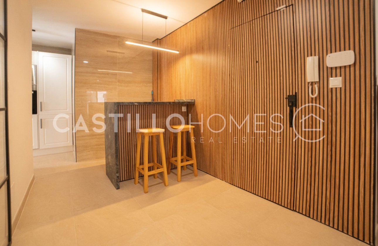 Resale - Apartment / flat - Torrevieja - Playa del Cura