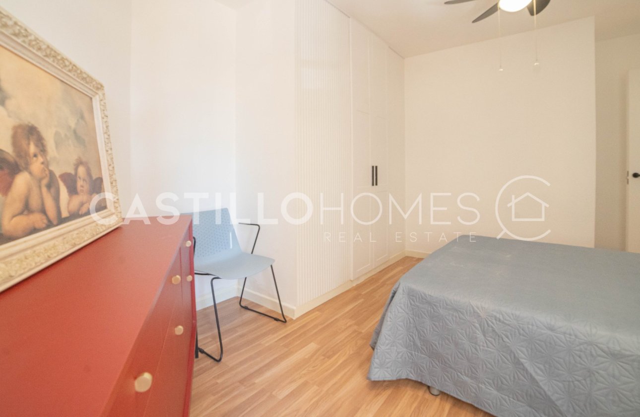 Resale - Apartment / flat - Torrevieja - Playa del Cura