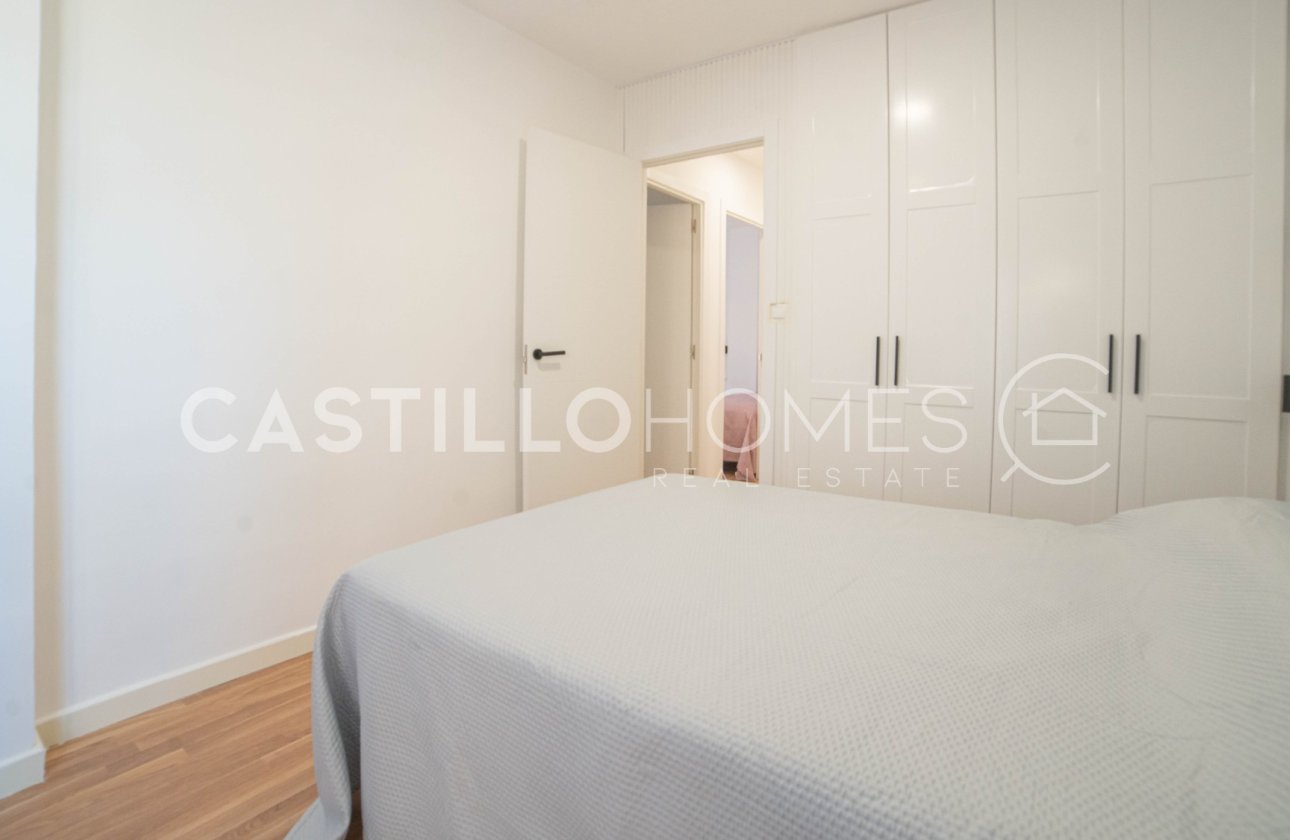 Resale - Apartment / flat - Torrevieja - Playa del Cura