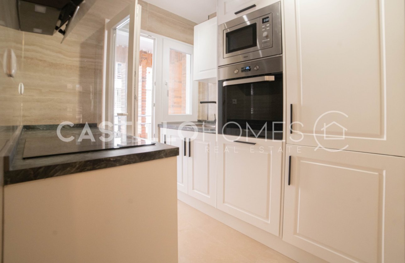 Resale - Apartment / flat - Torrevieja - Playa del Cura