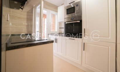 Resale - Apartment / flat - Torrevieja - Playa del Cura