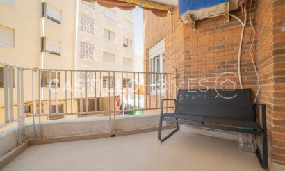 Resale - Apartment / flat - Torrevieja - Playa del Cura
