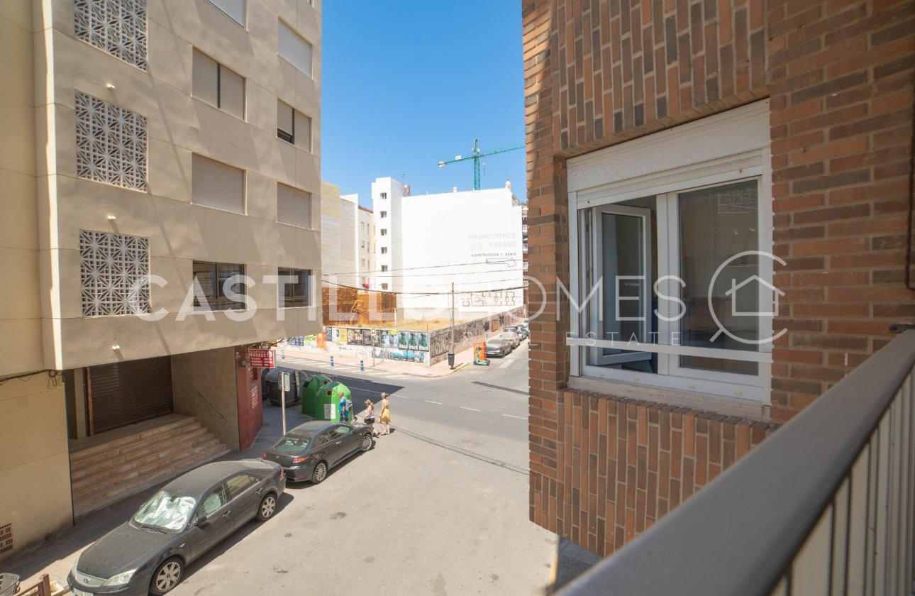 Resale - Apartment / flat - Torrevieja - Playa del Cura