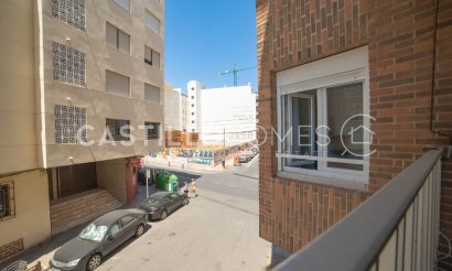 Resale - Apartment / flat - Torrevieja - Playa del Cura