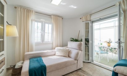 Resale - Villa - San Miguel de Salinas - Las filipinas