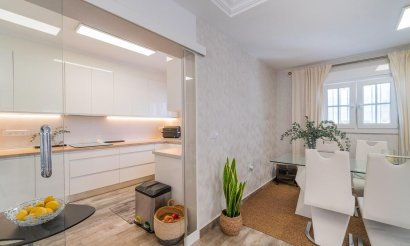 Resale - Villa - San Miguel de Salinas - Las filipinas