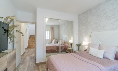 Resale - Villa - San Miguel de Salinas - Las filipinas