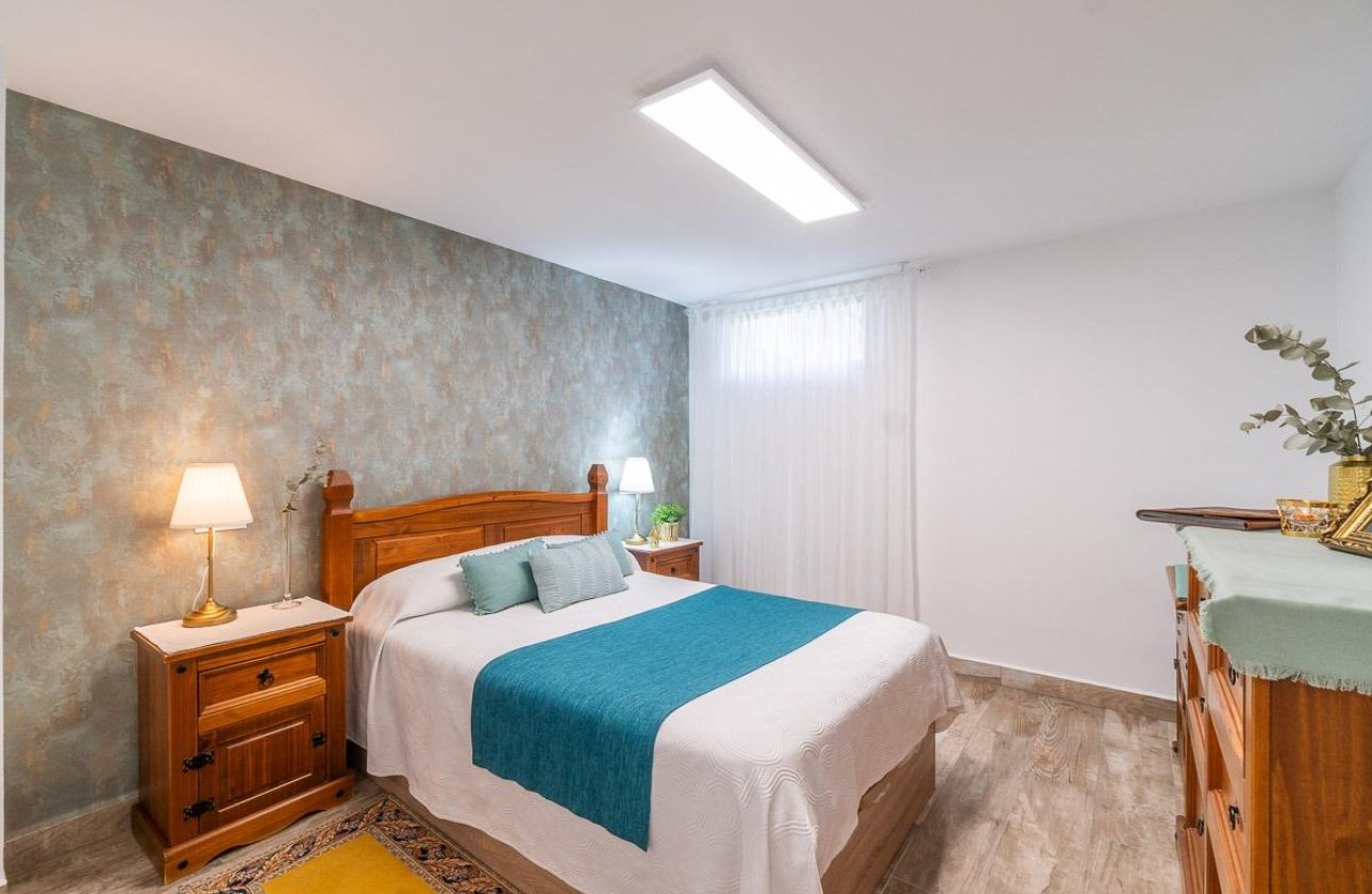 Resale - Villa - San Miguel de Salinas - Las filipinas