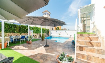 Resale - Villa - San Miguel de Salinas - Las filipinas