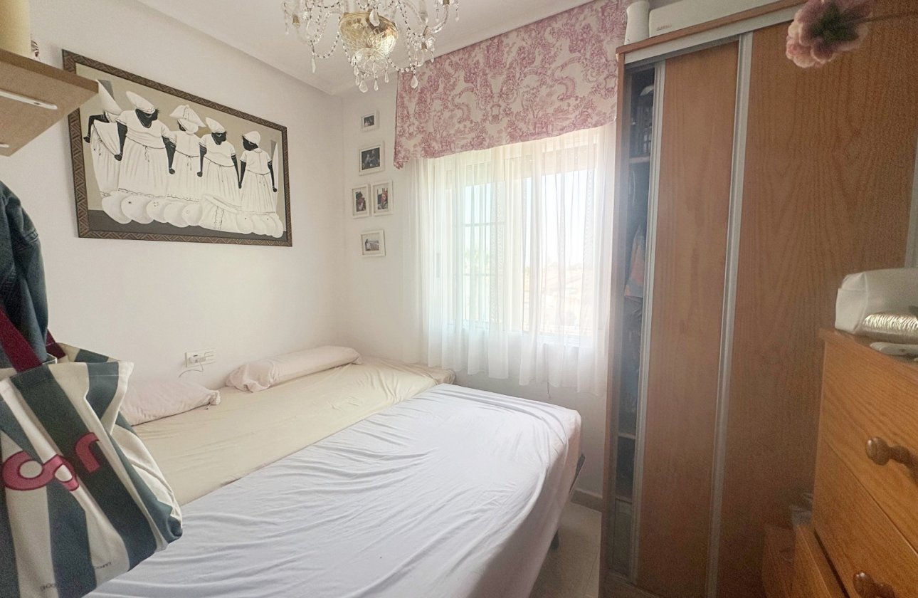 Resale - Bungalow - Torrevieja - Aguas Nuevas