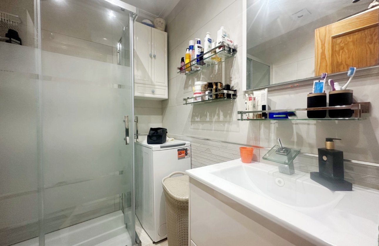 Resale - Bungalow - Torrevieja - Aguas Nuevas
