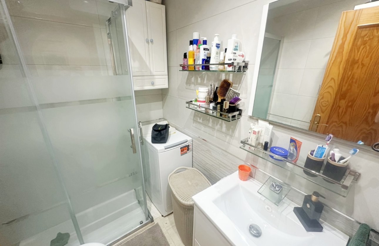 Resale - Bungalow - Torrevieja - Aguas Nuevas