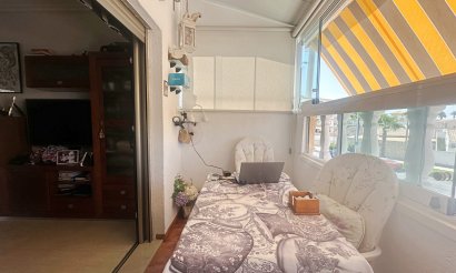 Resale - Bungalow - Torrevieja - Aguas Nuevas