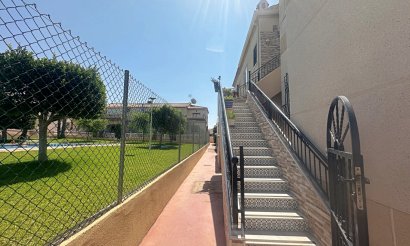 Resale - Bungalow - Torrevieja - Aguas Nuevas