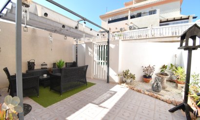 Resale - Townhouse - Orihuela Costa - Playa Flamenca