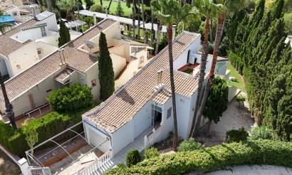 Resale - Villa - Orihuela Costa - Villamartin