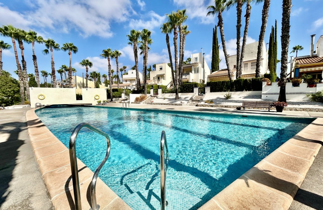 Resale - Villa - Orihuela Costa - Villamartin