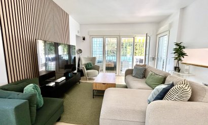 Resale - Villa - Orihuela Costa - Villamartin