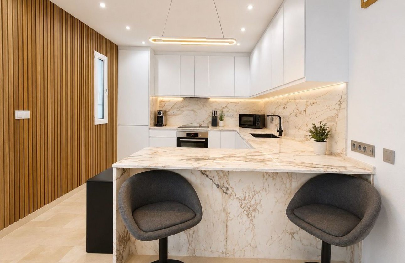 Resale - Villa - Orihuela Costa - Villamartin