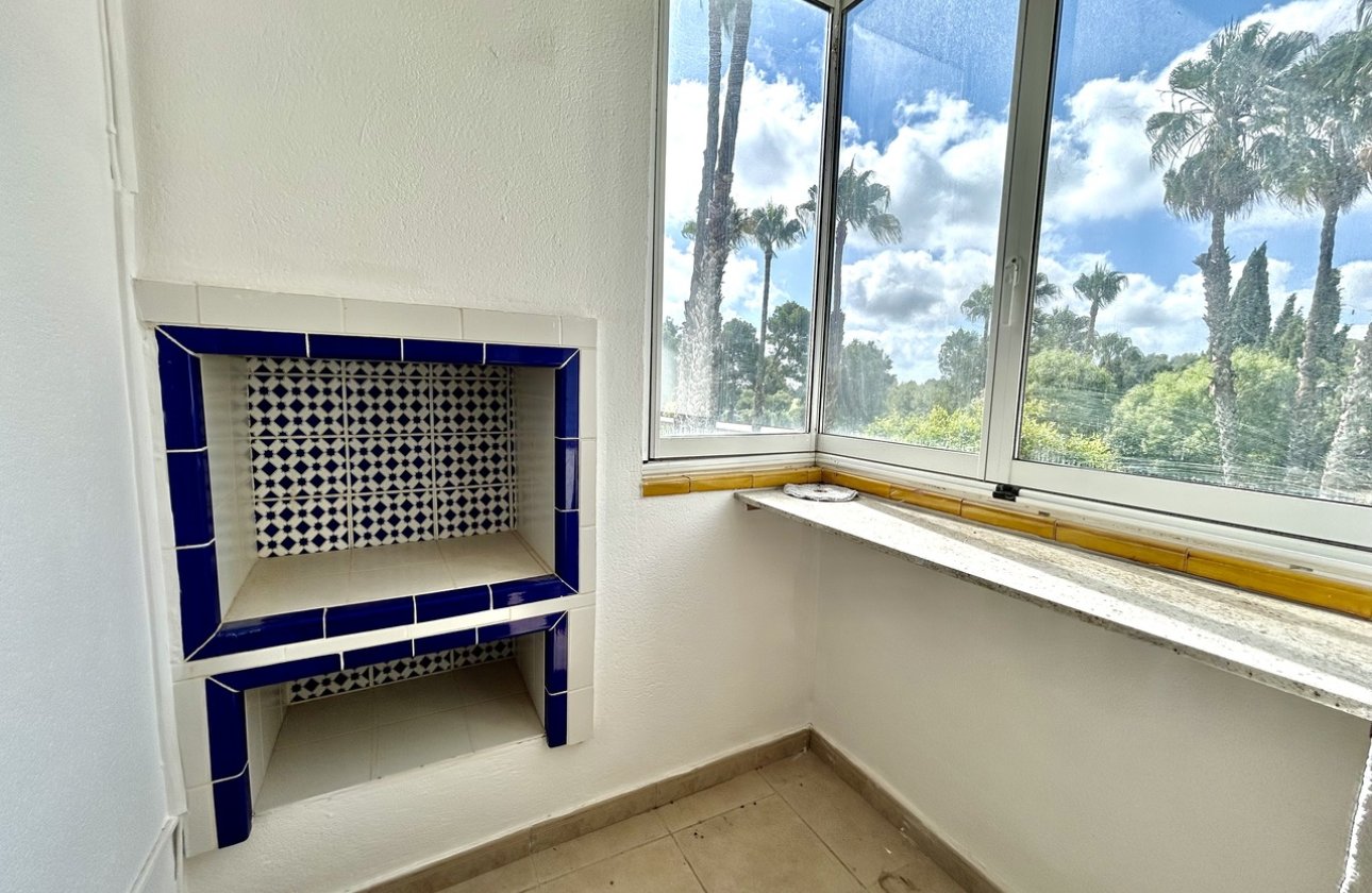 Resale - Villa - Orihuela Costa - Villamartin