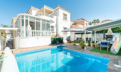 Resale - Villa - San Miguel de Salinas - Las filipinas