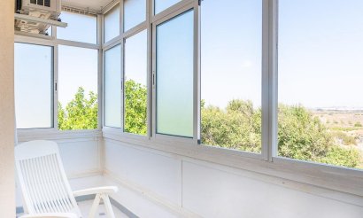 Resale - Apartment / flat - Torrevieja - La Mata pueblo